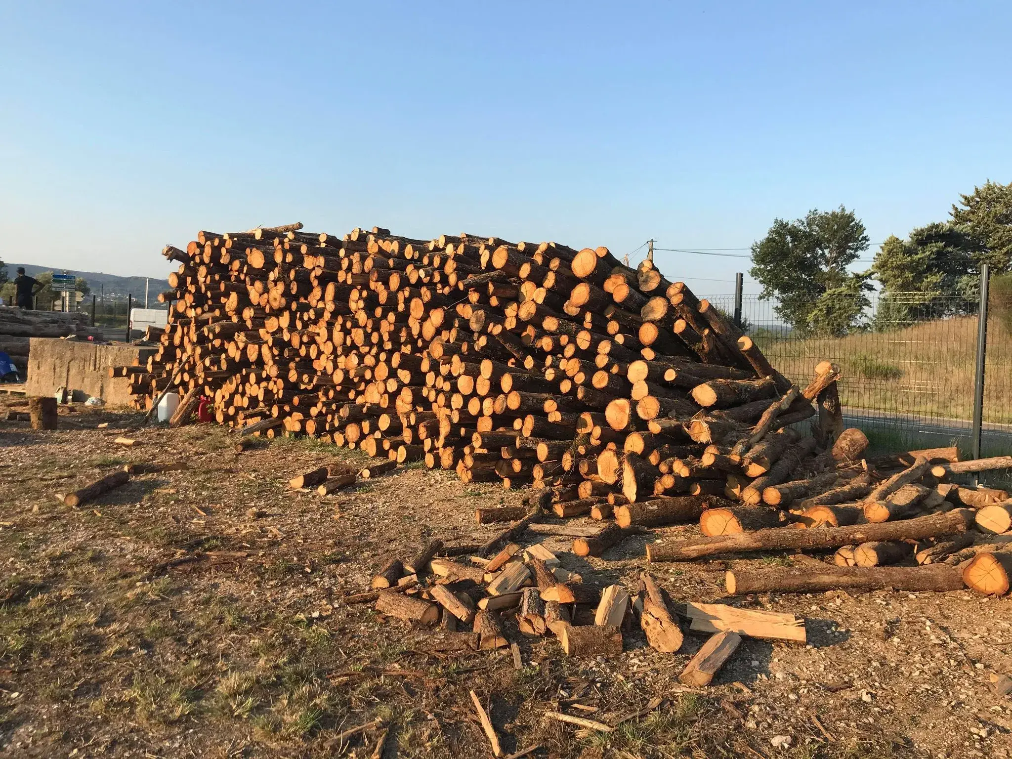 BOIS DE CHAUFFAGE