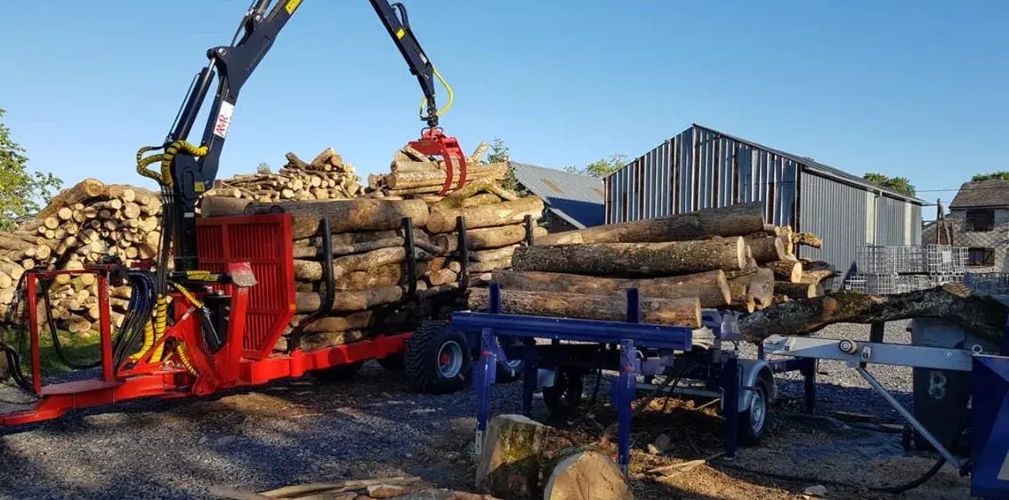 Eirl lupette magasin de livraison et vente de bois de chauffage