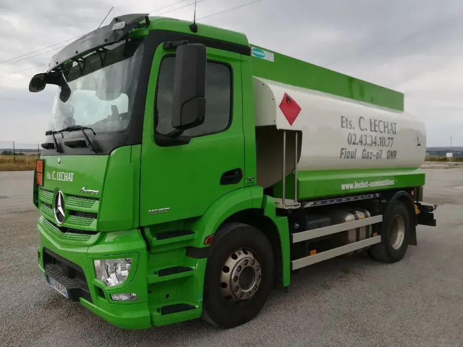 SARL LECHAT Livraison Combustible Fioul GNR Adblue 72 53 61