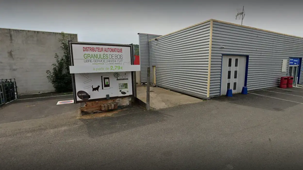 Distributeur Automatique de Granulés de Bois